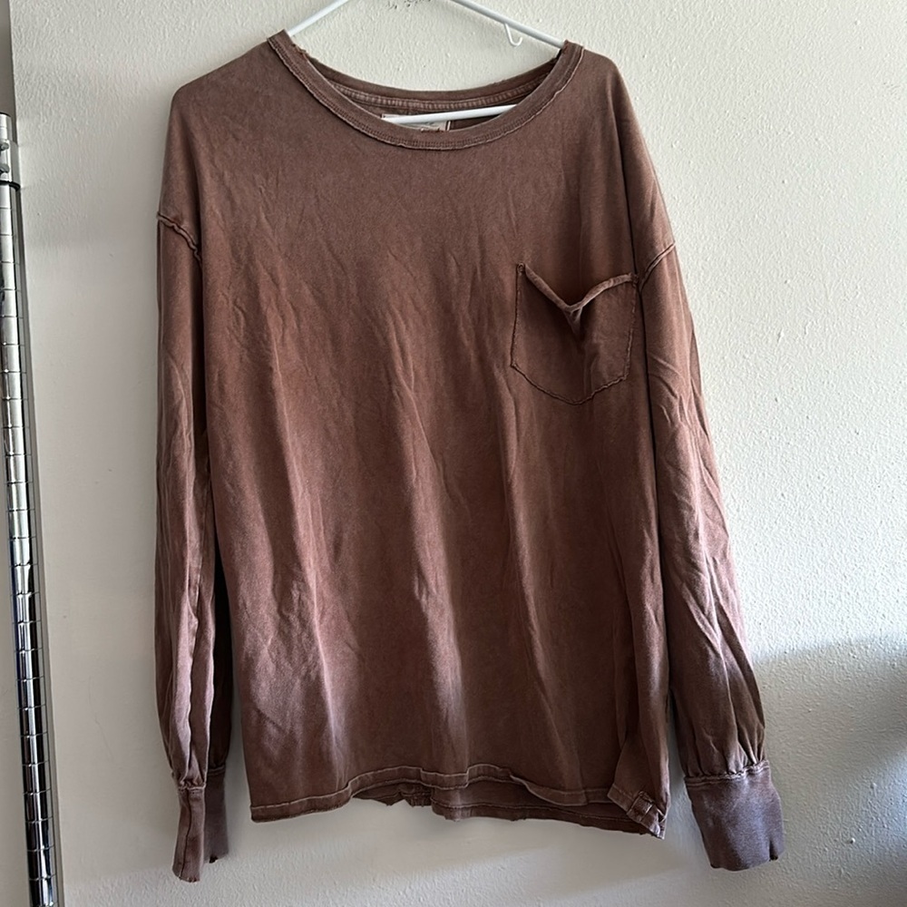 We the free long sleeve shirt size medium